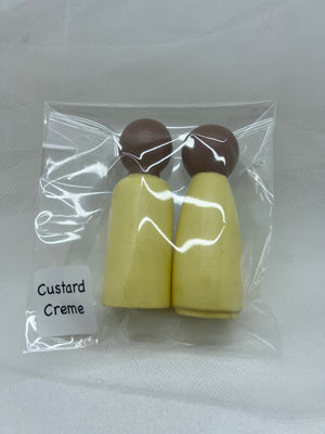 Peg Doll, Custard Crème