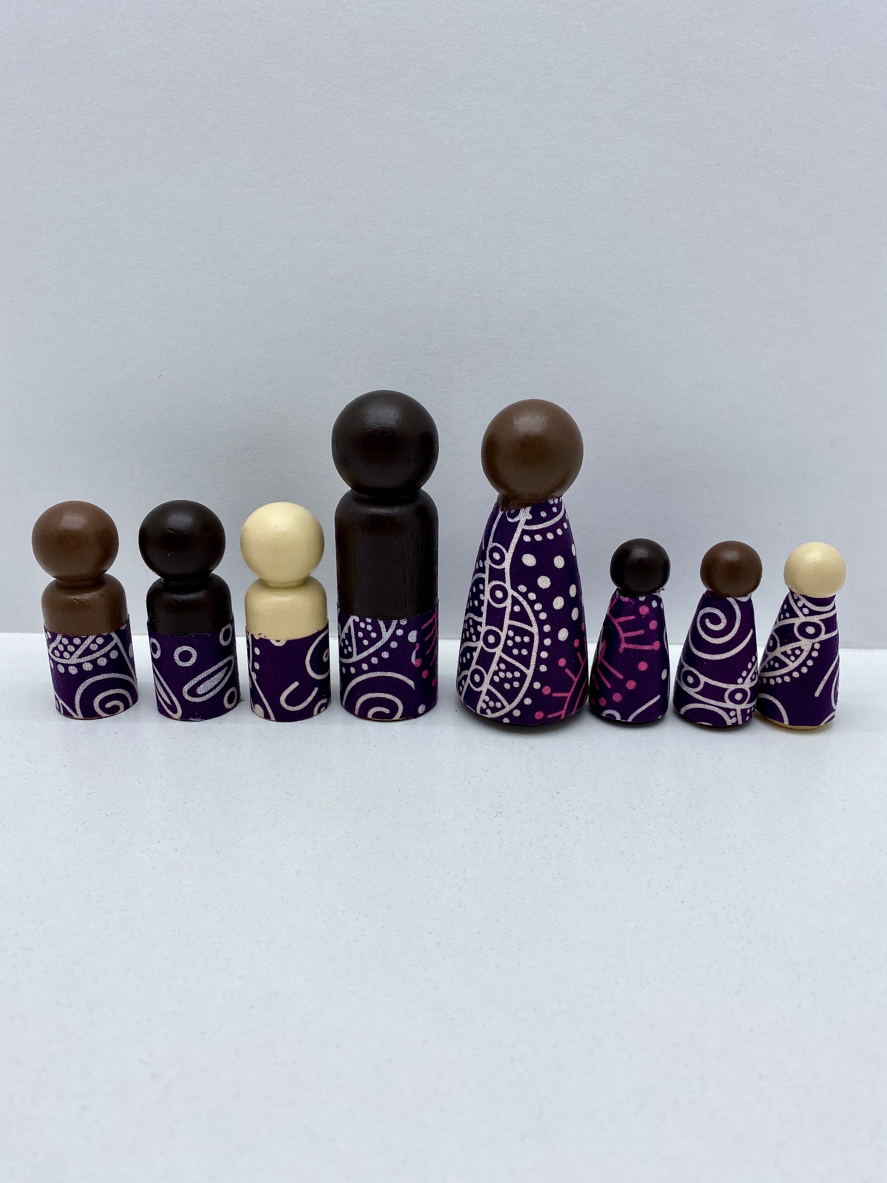 Bush Tucker, Purple.   Aboriginal Artist: June Smith